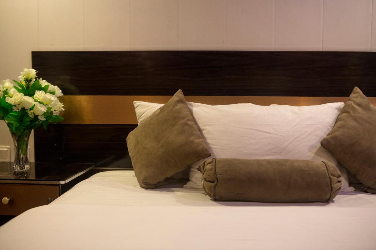 Hotel Marco Polo Λαχόρη Εξωτερικό φωτογραφία